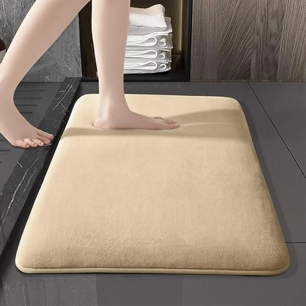 Super absorbent floor mat