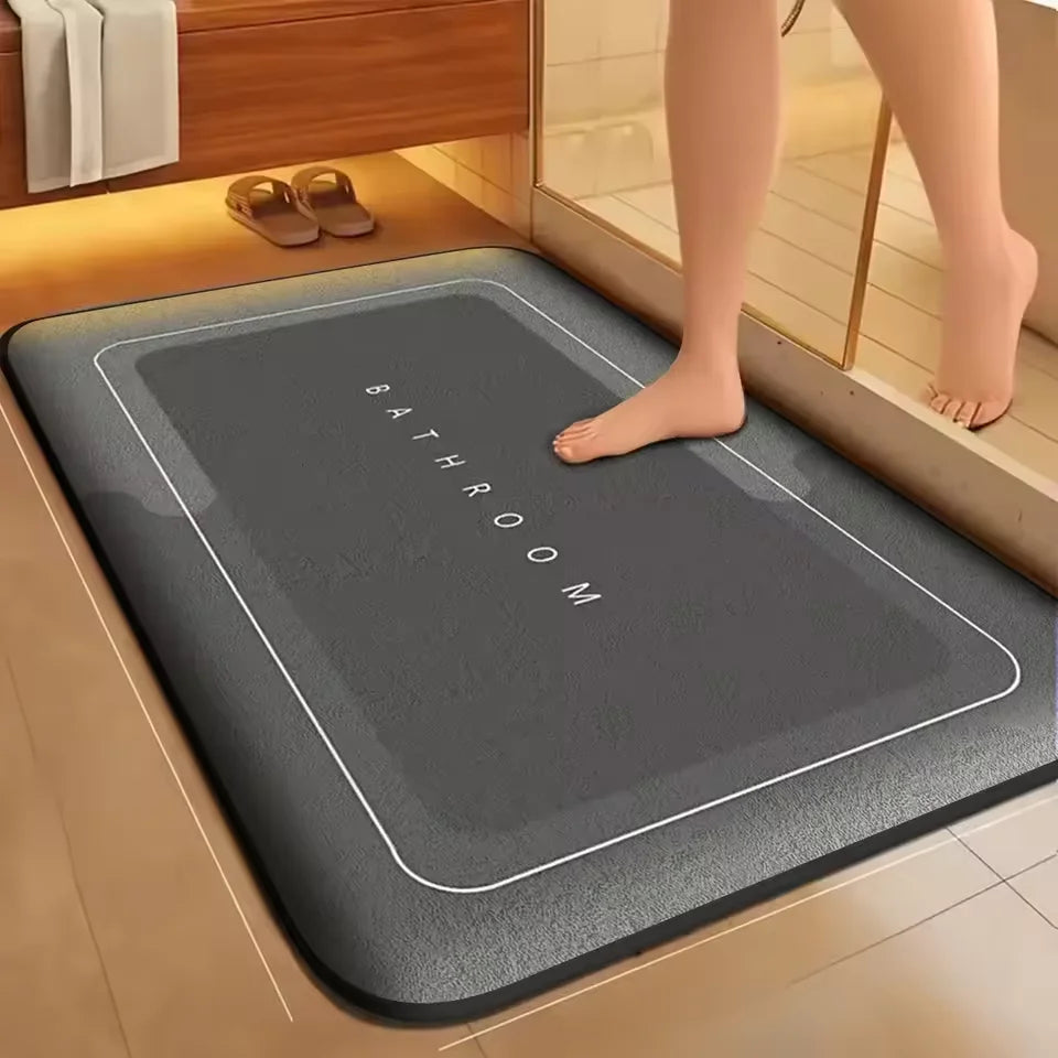 Super absorbent floor mat